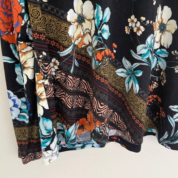 JOHNNY WAS Golden Spring Floral Print Long Sleeve Tee: NWOT! MEDIUM; P2P is 21" - Picture 8 of 10